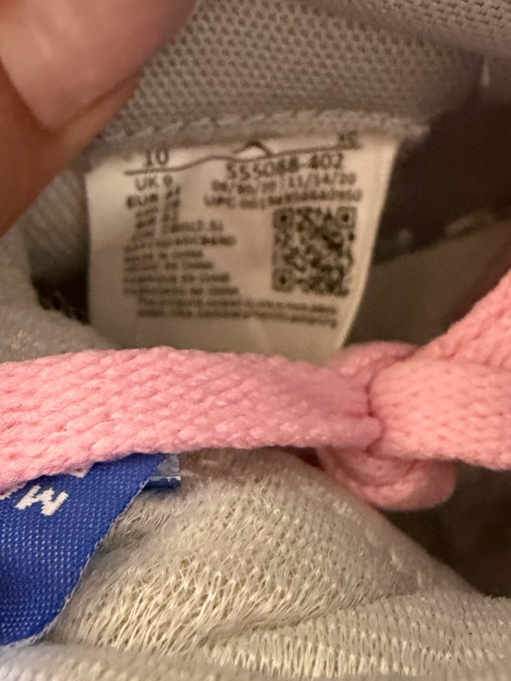 Hyper Royals w/pink laces men’s size 10 - Picture 10 of 11